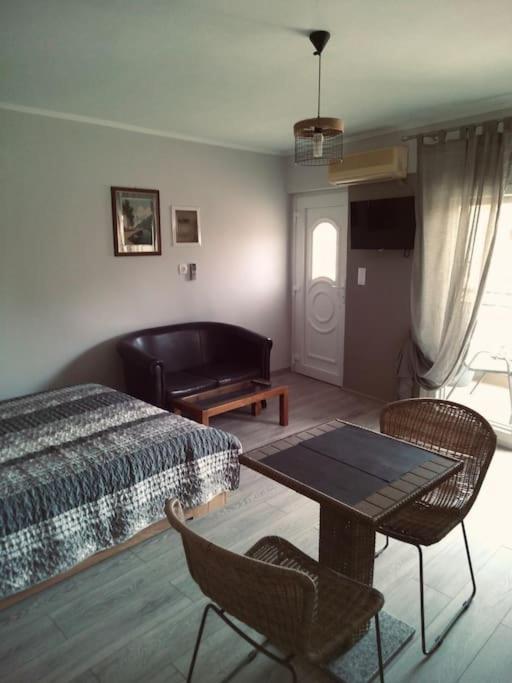 Minimal & Cozy Στουντιο Με Δωρεαν Χωρο Σταθμευσησ Kavala Buitenkant foto