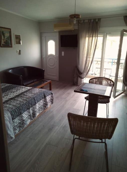 Minimal & Cozy Στουντιο Με Δωρεαν Χωρο Σταθμευσησ Kavala Buitenkant foto